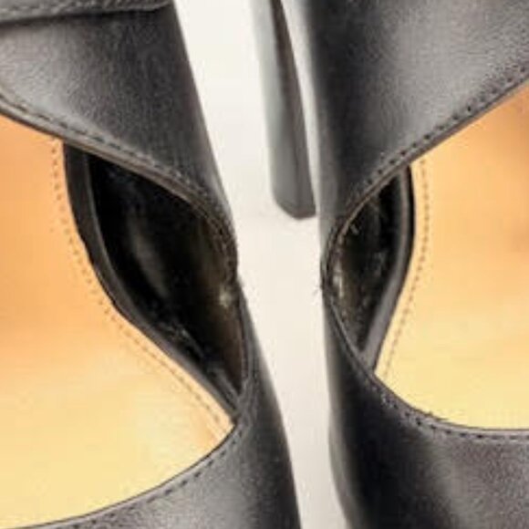 Michael Kors Black Leather Platform Heels Peep Toe Gold Buckle Women’s 6.5 - Picture 13 of 16